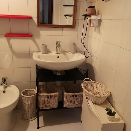 La Camera Di Nanni Πανσιόν *